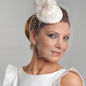 TRA-006 TÜYLÜ VUALETLİ ŞAPKA690 - Görsel 1